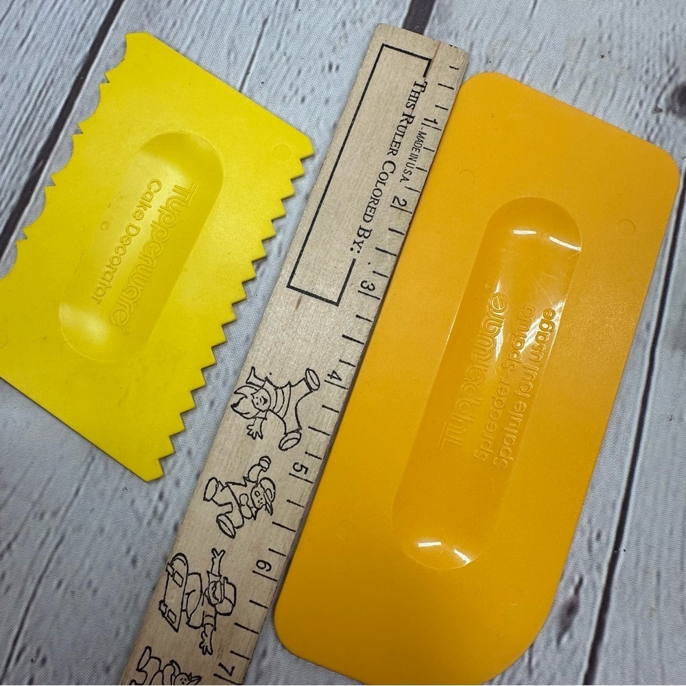 Tupperware kitchen gadget replacements willing to custom bundle many vintage - Picture 2 of 6